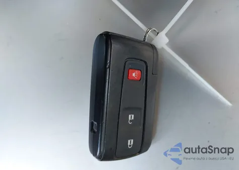 2005 Toyota Prius from USA, damaged, VIN JTDKB20U653032510